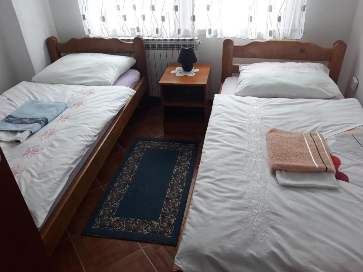 Willa Kuca Za Odmor Mazuran Karlovac Zewnętrze zdjęcie